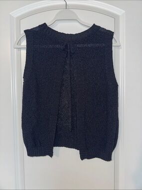 Sleeveless Knit Tie-Back Sweater Vest - Black
